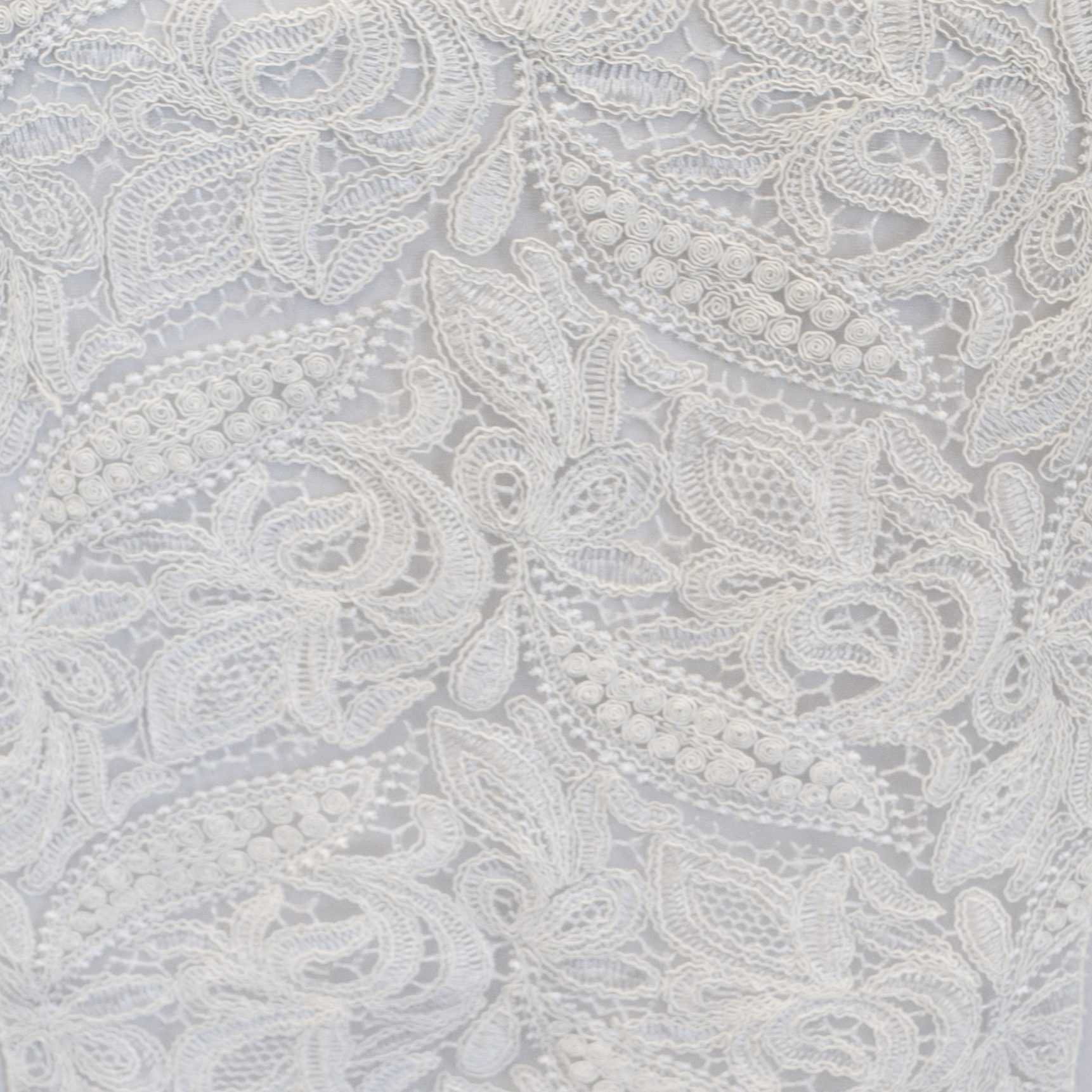 Lace - Cream Runner - Celebrations! Party Rentals