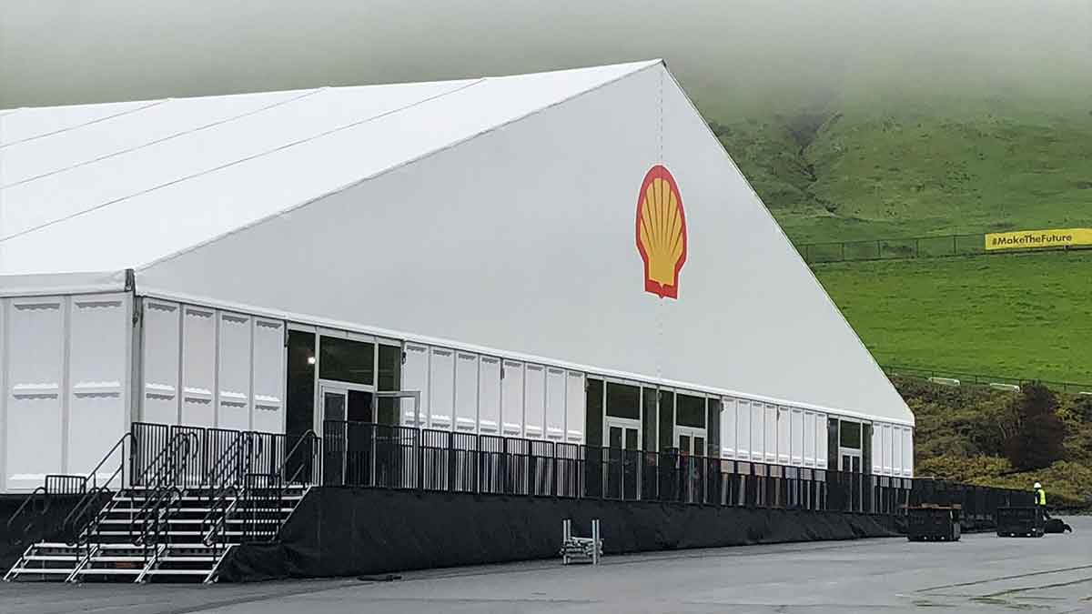 Shell branded tent with stairs